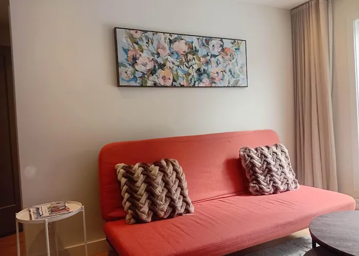 Modern 3-En-Suite Bedroom Townhouse With 1 Sofa Bed And Terrace In Mont-Tremblant